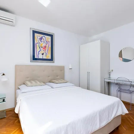 Sinisa Apartment Malinska