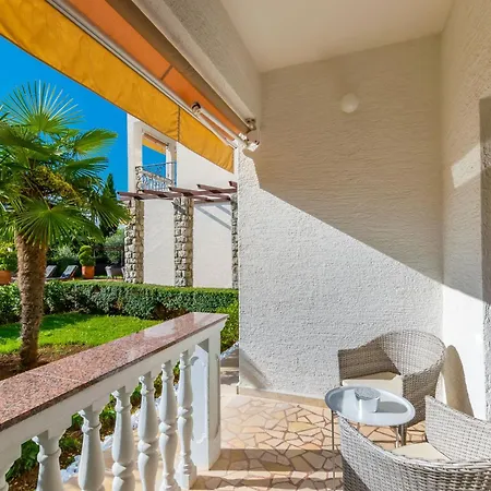 Sinisa Apartment Malinska