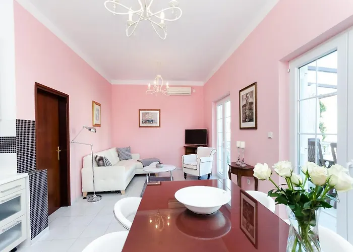 Apartment Sinisa *