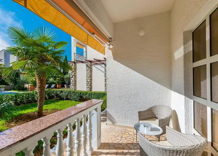 Sinisa Apartment Malinska