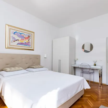 Apartment Sinisa Malinska