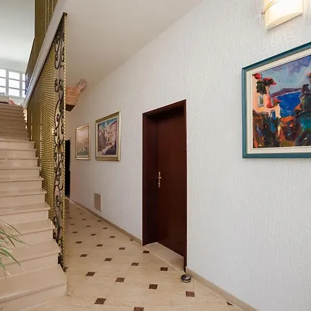 Apartment Sinisa Malinska