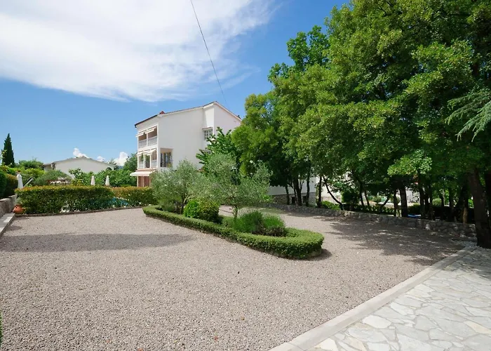 Apartment Sinisa *