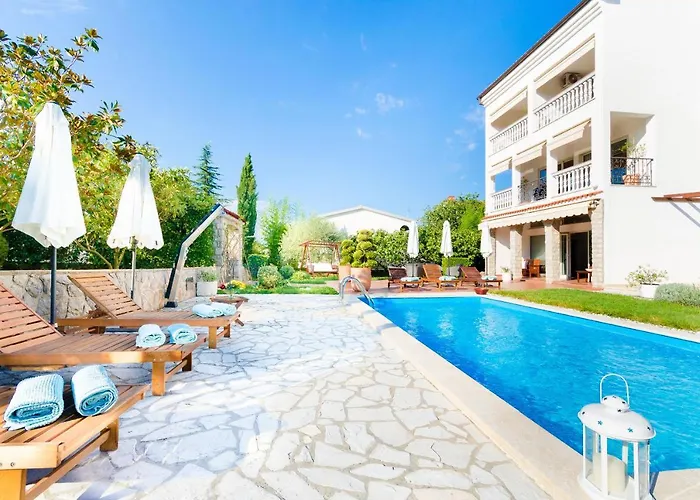 Apartment Sinisa *