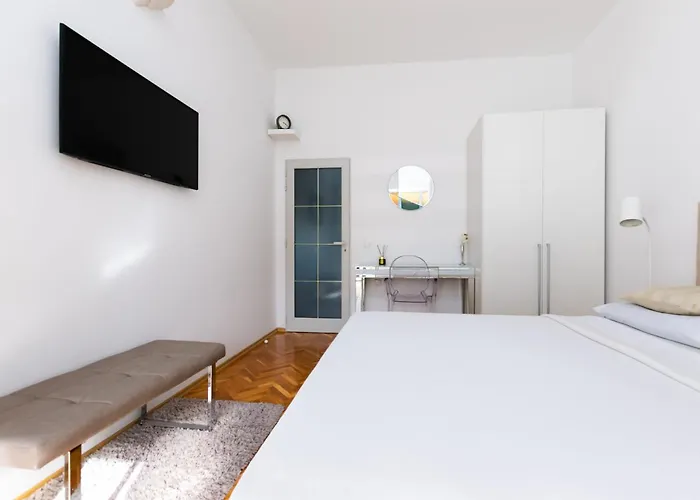Sinisa Apartment Malinska
